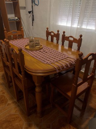 Mesa extensible madera con 6 sillas