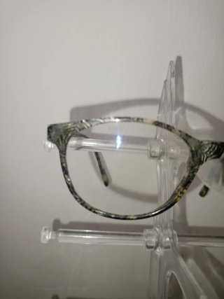 Gafas Vanni Retro sin usar