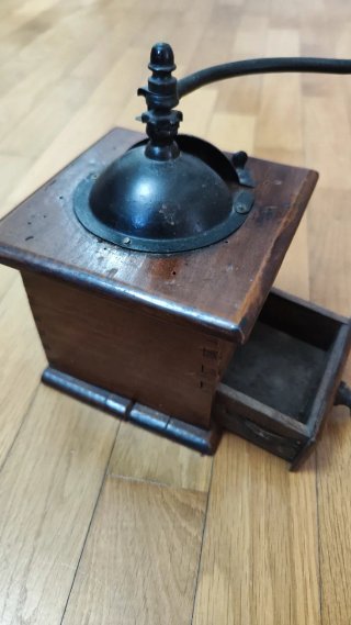 Macinacaffè vintage legno massello