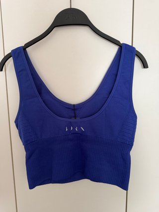 Conjunto deportivo Born Living Yoga azul Talla L