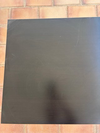 Mesa auxiliar IKEA LACK marrón oscuro