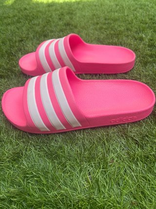 Chanclas Adidas rosas talla 36