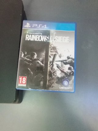 PS4 (PlayStation 4) + juegos (+150€)