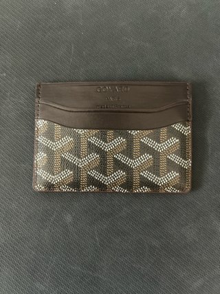 Tarjetero Goyard Paris