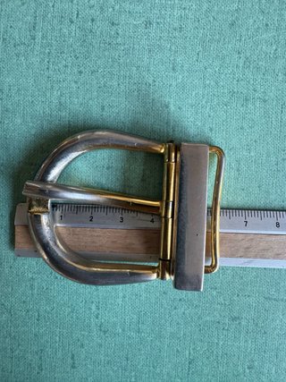 Fibbia vintage oro e argento per cinture accessori
