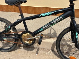 Bicicleta BMX Negra