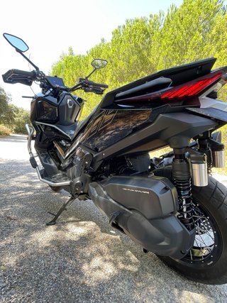 ZONTES 368 G Adventure Moto Negra