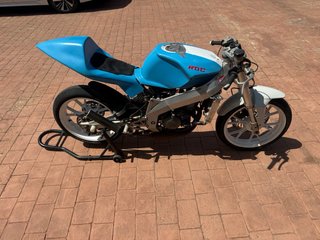 Aprilia RS circuito CON PAPELES