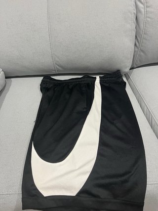 Pantalón corto deportivo Nike negro