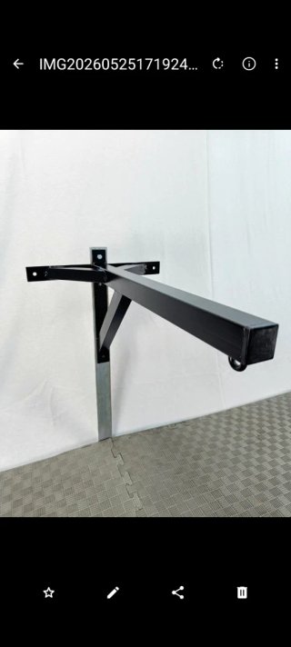 Soporte de Pared para Saco de Boxeo