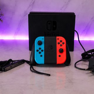 IMPECABLE | Nintendo Switch V2 (Como Nueva)