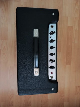 Amplificador Fender Blues Jr.