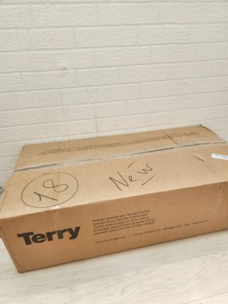 Armario Terry 2 Puertas con 1 Estante