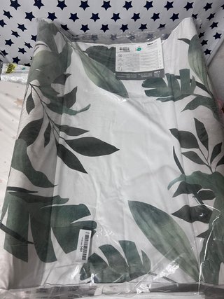 Cambiador de bebé con diseño de koalas