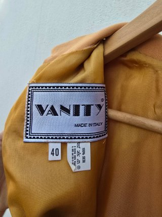 Vestido oriental manga corta camel claro