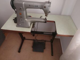 Máquina de coser industrial Singer