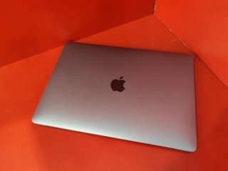 MacBook Air 13 M1 2020 Gris Espacial