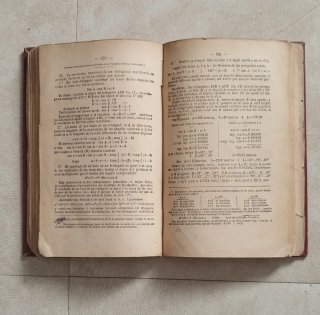 3 Libros antiguos Matemáticas
