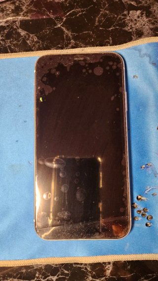 iPhone 11 128GB Blanco + Kit Batería
