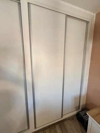 Puerta corredera armario + rail