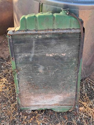 Radiador de John Deere 3640.