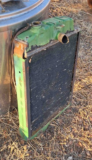 Radiador de John Deere 3640.