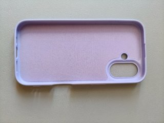 Funda iPhone 16 Morada sin uso