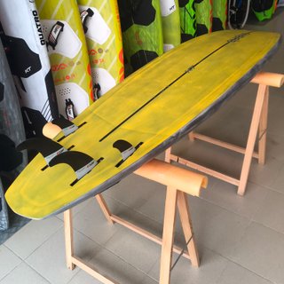Tabla Windsurf Quatro Cube 6 2025 74L
