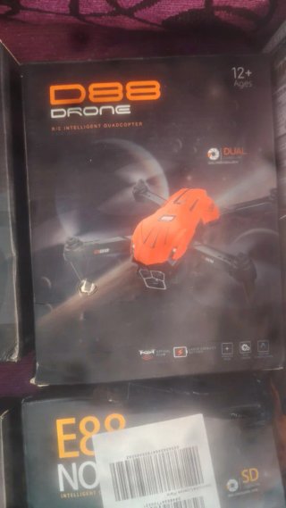 Dron D88 RC Inteligente Quadcopter