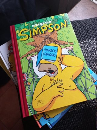 Lote 3 Super Simpson + 2  Simpson Magos Humor