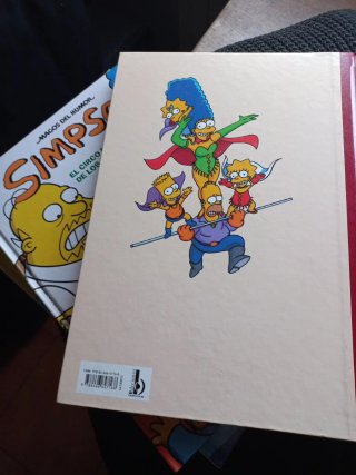 Lote 3 Super Simpson + 2  Simpson Magos Humor