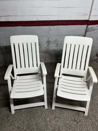 Sillón de jardín plegable blanco