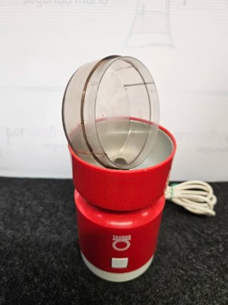 Molinillo de café eléctrico - Taurus vintage rojo