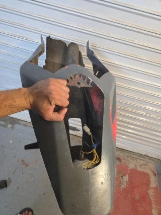 Porta matriculas y colín Aprilia RS / Derbi GPR