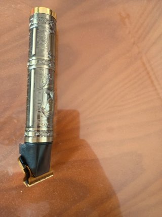 Cortapelos Inalámbrico Negro y Dorado