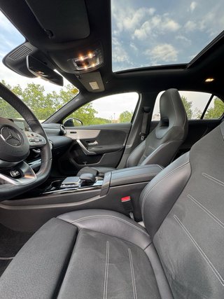 Mercedes-Benz Clase A 200 AMG Black Edition (2020)