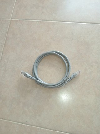 Cables de Red Ethernet RJ45 (Amarillo y Gris)