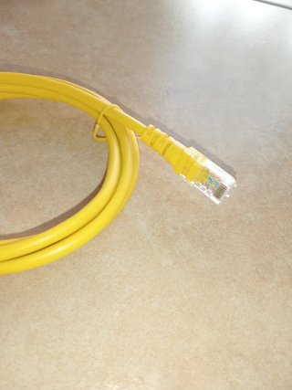 Cables de Red Ethernet RJ45 (Amarillo y Gris)