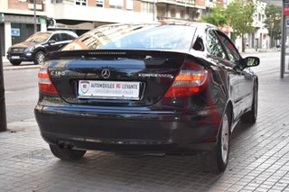 Mercedes-Benz Clase C 2005