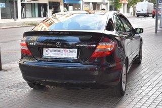 Mercedes-Benz Clase C 2005