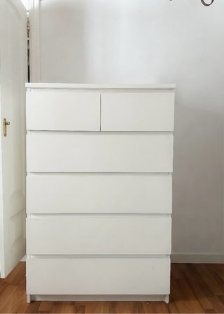 Cómoda grande blanca Ikea
