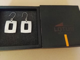 Pendientes Lotus Acero Nuevos
