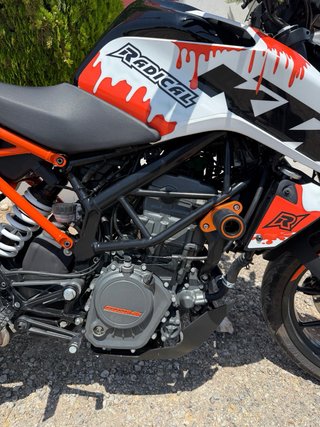 KTM Duke 125 ABS