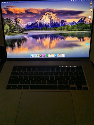 MacBook Pro 16” (2019)