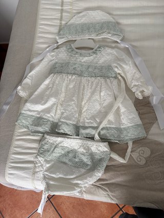 Conjunto bebé hecho a mano