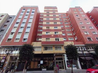 Piso en venta en Centro en Gijón