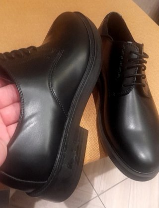 Zapatos de vestir negros para hombre