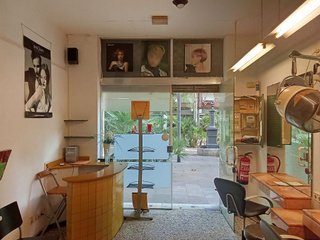 Local comercial en alquiler en El Poble Sec - Parc de Montjuïc en Barcelona