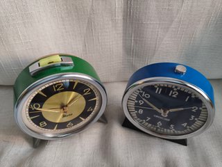 2 Despertadores Antiguos Micro y Gong