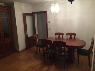 Mesa comedor y 6 sillas madera